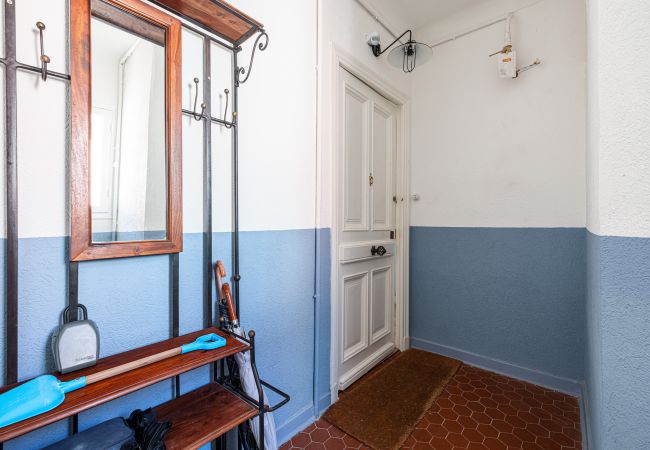 Apartment in Villefranche-sur-Mer - Sea View - 100m from Port Extraordinary 3 Bdr Apartment in Villefranche-sur-Mer - Sea View - 100m from Port Extraordinary 3 Bdr