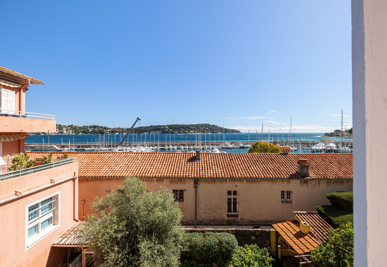 Apartment in Villefranche-sur-Mer - Sea View - 100m from Port Extraordinary 3 Bdr