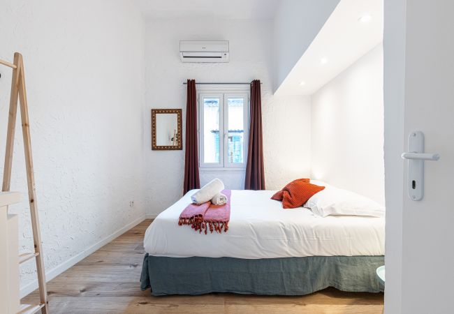 Apartment in Nice - Lovely 1 Bdr in Harbor Area Apartment in Nice - Lovely 1 Bdr in Harbor Area