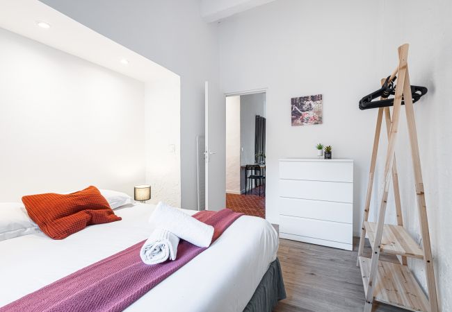 Apartment in Nice - Lovely 1 Bdr in Harbor Area Apartment in Nice - Lovely 1 Bdr in Harbor Area
