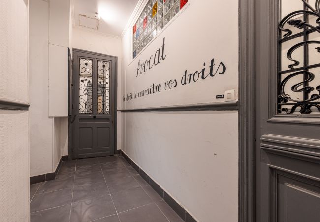 Apartment in Nice - Lively district - Duplex rue de la Prefecture Apartment in Nice - Lively district - Duplex rue de la Prefecture