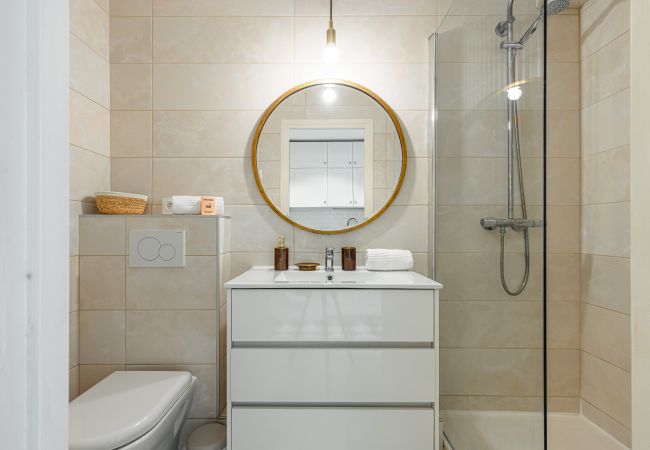 Apartment in Nice - Lovely 1 Bdr in the Harbor Area Apartment in Nice - Lovely 1 Bdr in the Harbor Area