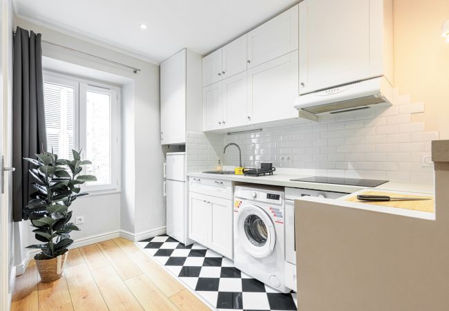 Apartment in Nice - Lovely 1 Bdr in the Harbor Area Apartment in Nice - Lovely 1 Bdr in the Harbor Area