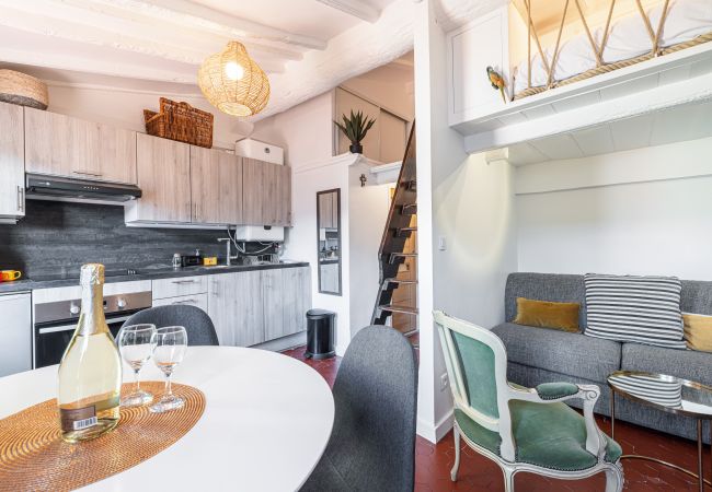 Apartment in Nice - Charming Apartment Old Town Apartment in Nice - Charming Apartment Old Town
