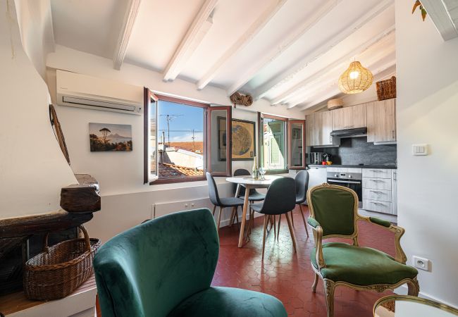 Apartment in Nice - Charming Apartment Old Town Apartment in Nice - Charming Apartment Old Town