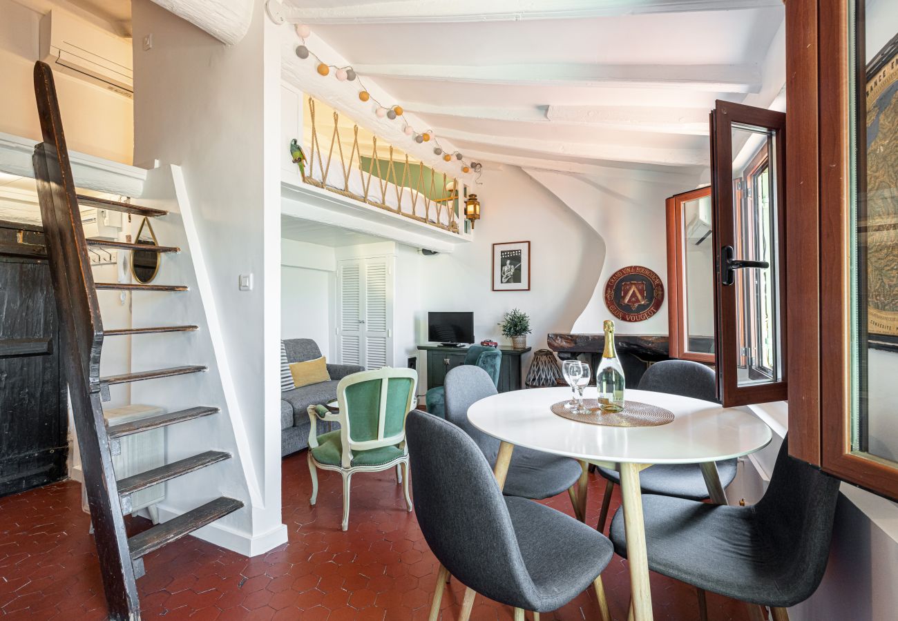 Apartment in Nice - Charming Apartment Old Town