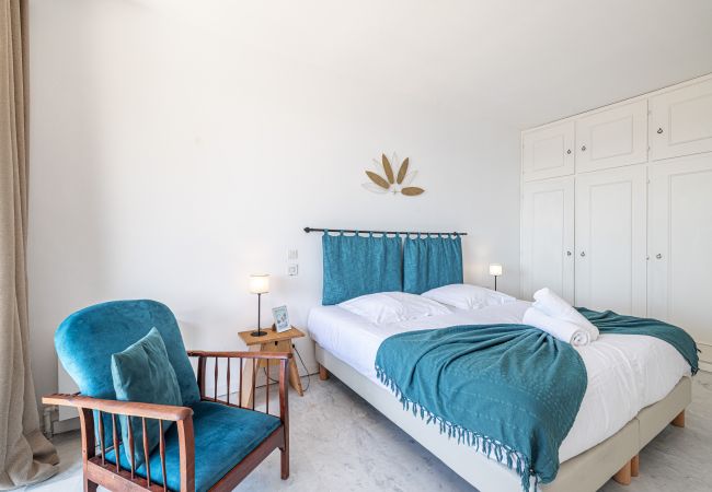 Apartment in Villefranche-sur-Mer - Extraordinary Sea View - 1 Bdr with AC Apartment in Villefranche-sur-Mer - Extraordinary Sea View - 1 Bdr with AC