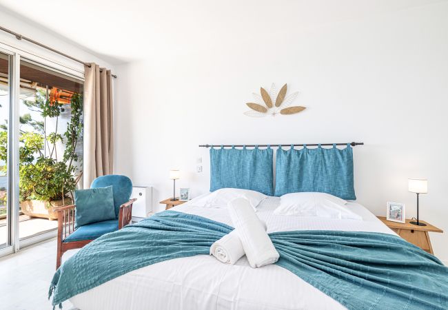 Apartment in Villefranche-sur-Mer - Extraordinary Sea View - 1 Bdr with AC Apartment in Villefranche-sur-Mer - Extraordinary Sea View - 1 Bdr with AC