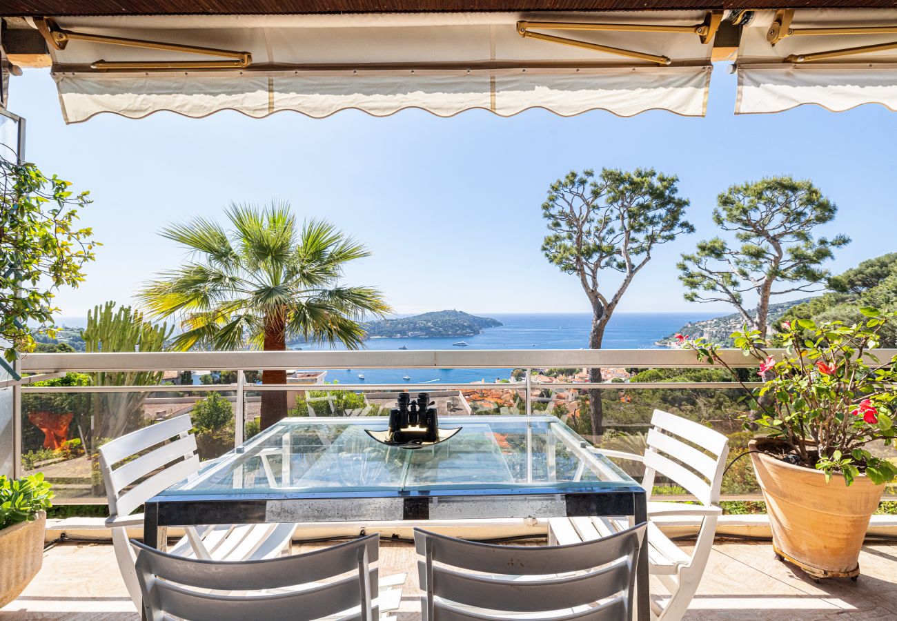 Apartment in Villefranche-sur-Mer - Extraordinary Sea View - 1 Bdr with Parking