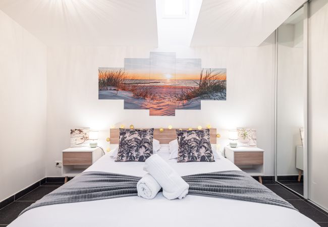 Apartment in Nice - Large & Quiet 1 Bdr at Nice Port Apartment in Nice - Large & Quiet 1 Bdr at Nice Port