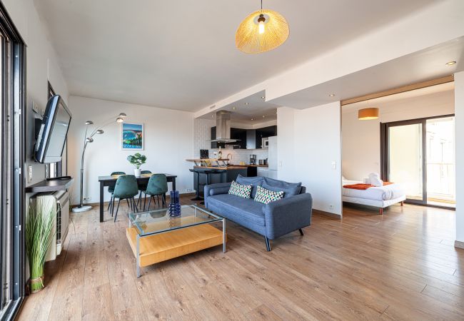 Apartment in Nice - Open Sky Terrace Lage 1 Bdr & Parking Apartment in Nice - Open Sky Terrace Lage 1 Bdr & Parking