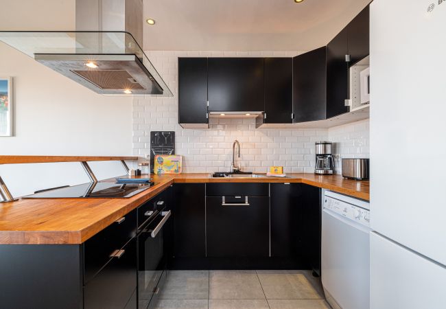 Apartment in Nice - Open Sky Terrace Lage 1 Bdr & Parking Apartment in Nice - Open Sky Terrace Lage 1 Bdr & Parking