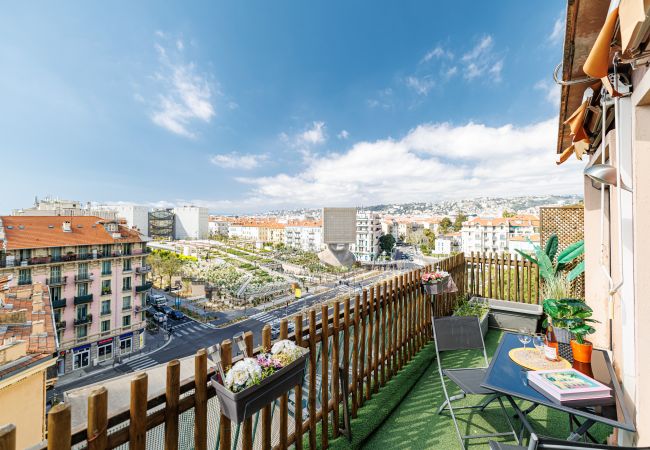 Apartment in Nice - Open Sky Terrace Lage 1 Bdr & Parking