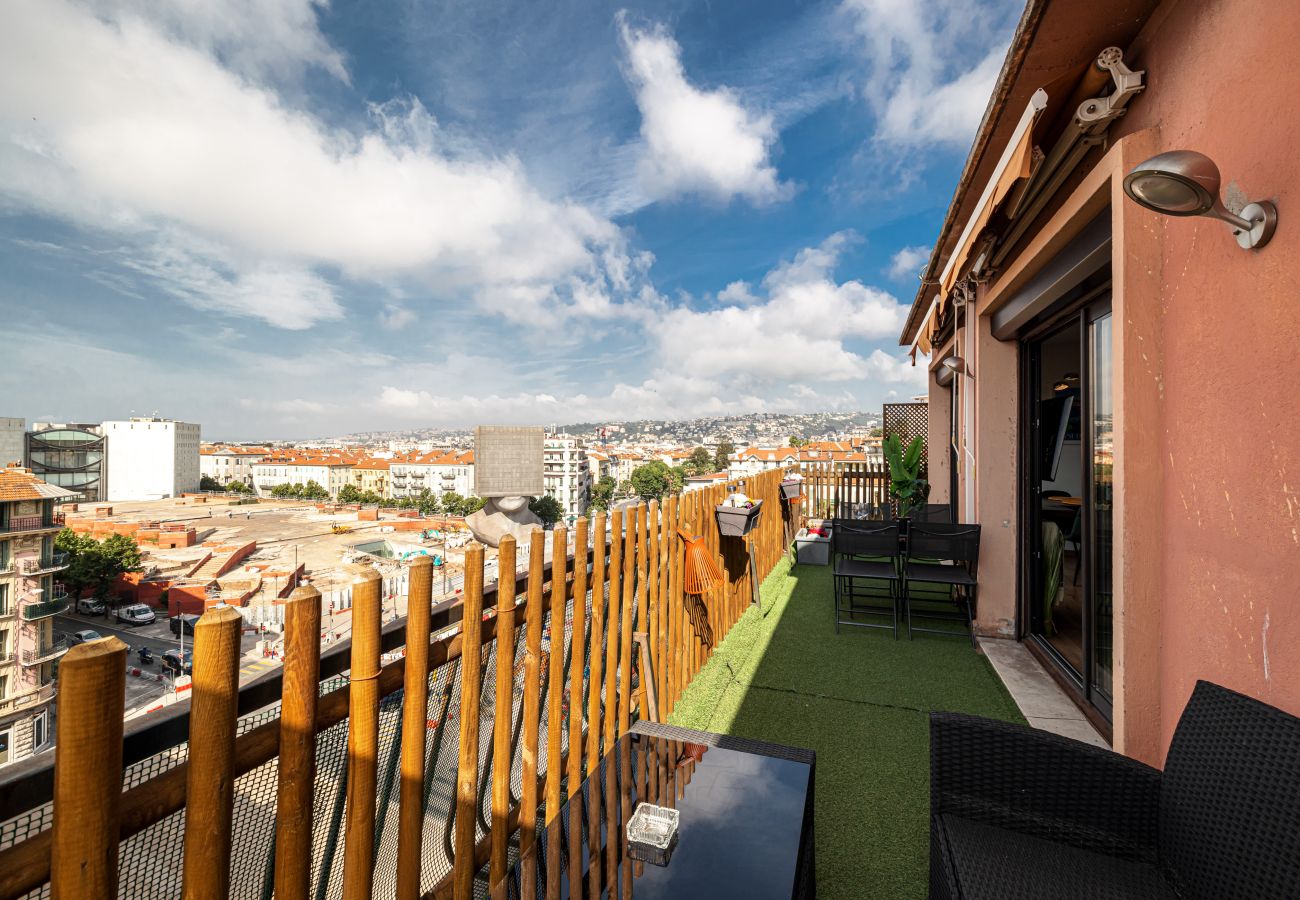 Apartment in Nice - Open Sky Terrace Lage 1 Bdr & Parking