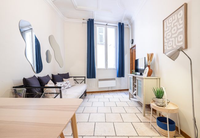 Apartment in Nice - 2 Bdr Heart Old Town Nice Apartment in Nice - 2 Bdr Heart Old Town Nice