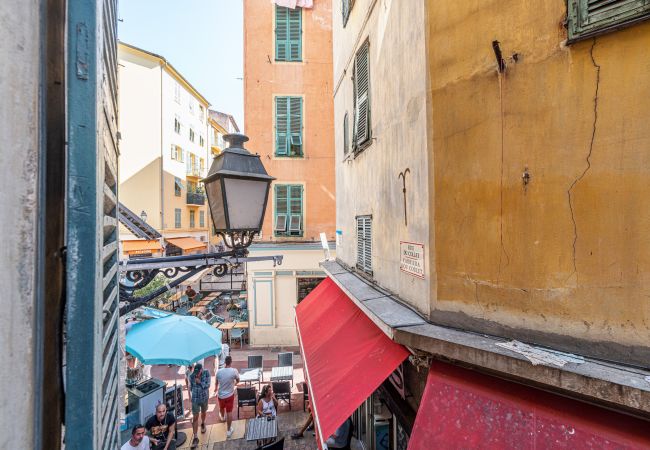 Apartment in Nice - 2 Bdr Heart Old Town Nice Apartment in Nice - 2 Bdr Heart Old Town Nice