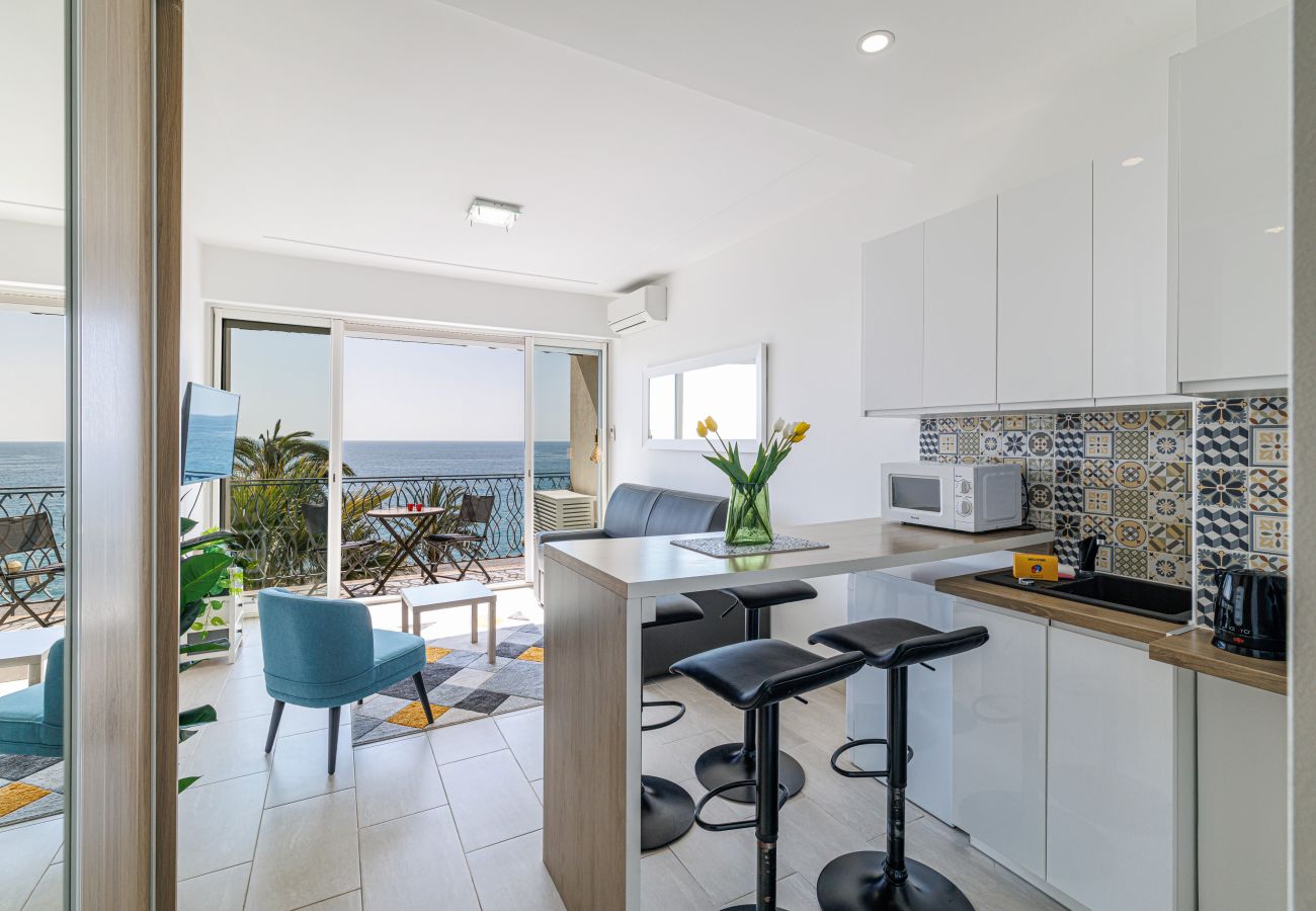 Studio in Nice - Sea View - Lovely Studio Promenade des Anglais