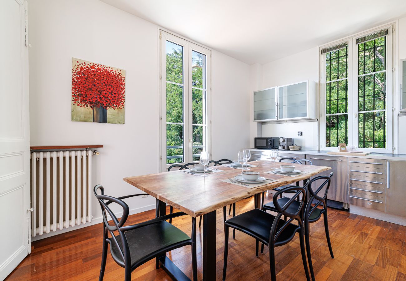 Apartment in Nice - Wide 1 Bdr Quiet Area Open View