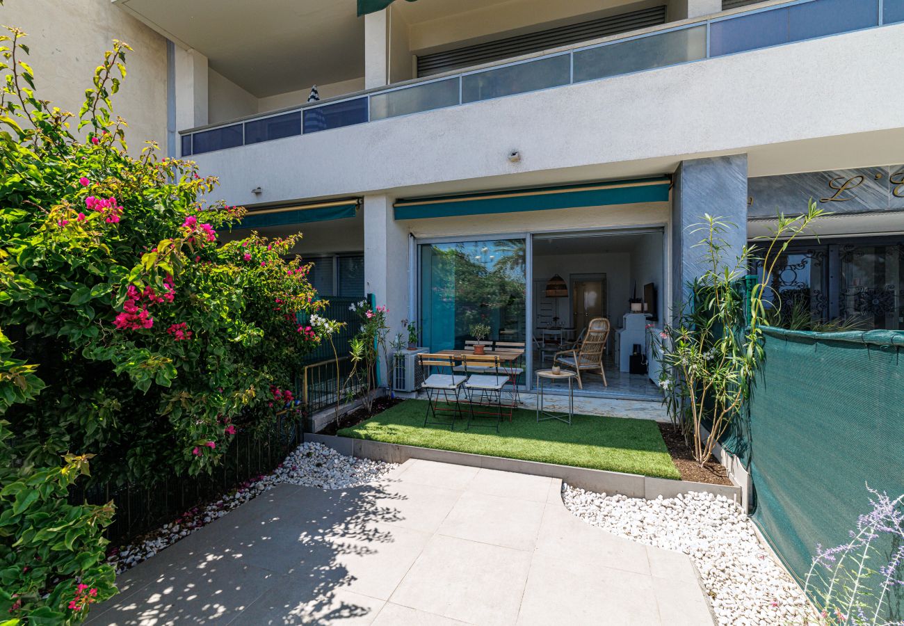 Apartment in Nice - Sea View & Terrace Promenade des Anglais