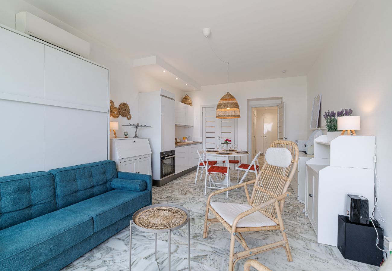 Apartment in Nice - Sea View & Terrace Promenade des Anglais