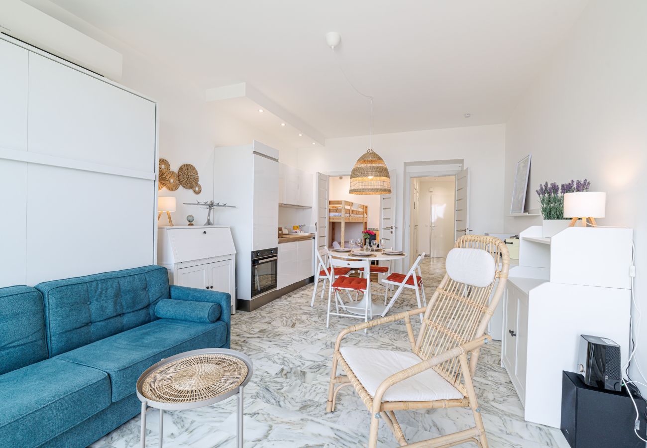 Apartment in Nice - Sea View & Terrace Promenade des Anglais