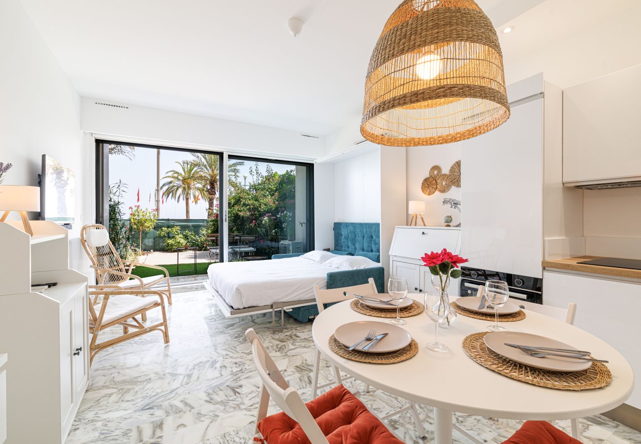 Apartment in Nice - Sea View & Terrace Promenade des Anglais