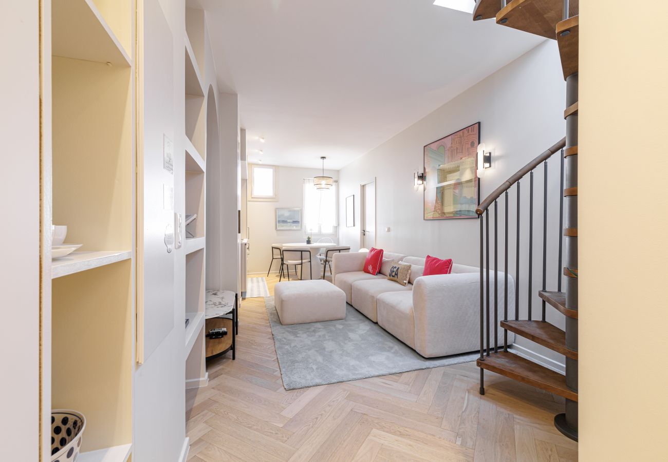 Apartment in Nice - Wide Open Sky Terrace 1 Bdr
