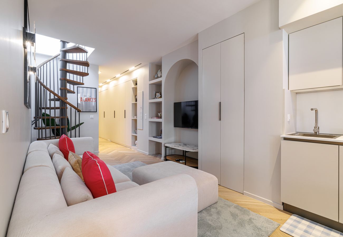 Apartment in Nice - Wide Open Sky Terrace 1 Bdr