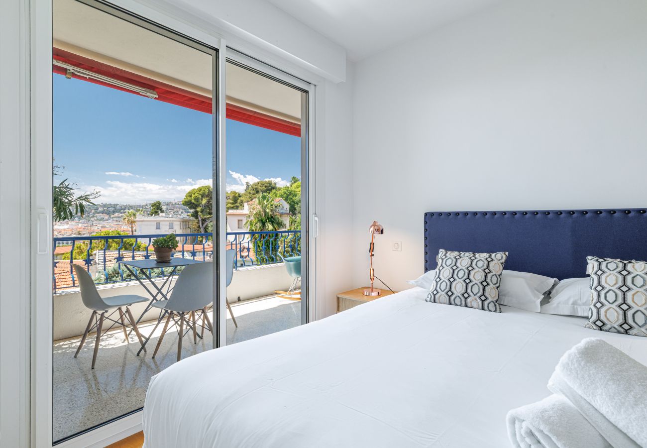 Apartment in Nice - Quiet & Open View - 1 Bdr Large Terrace