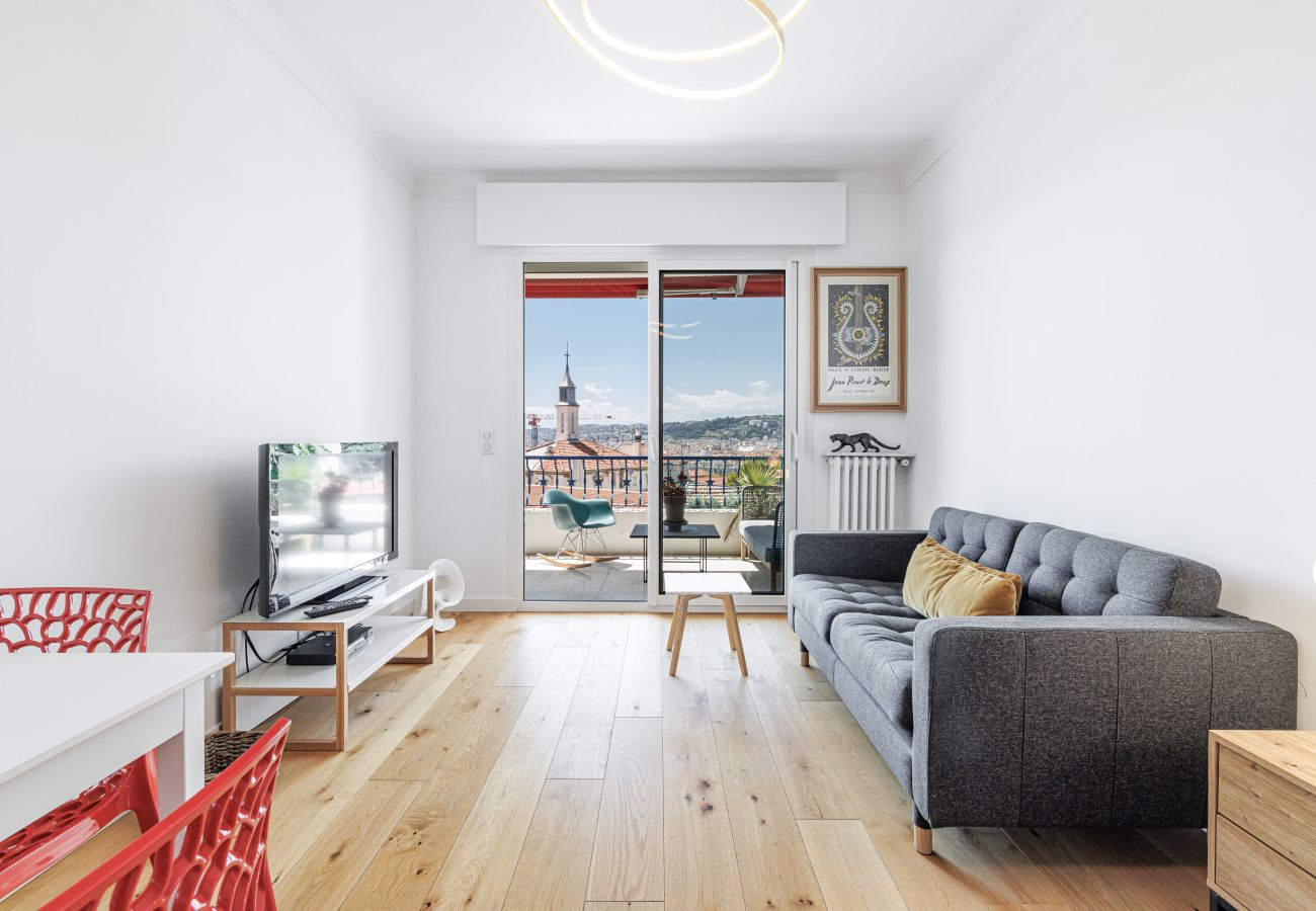 Apartment in Nice - Quiet & Open View - 1 Bdr Large Terrace