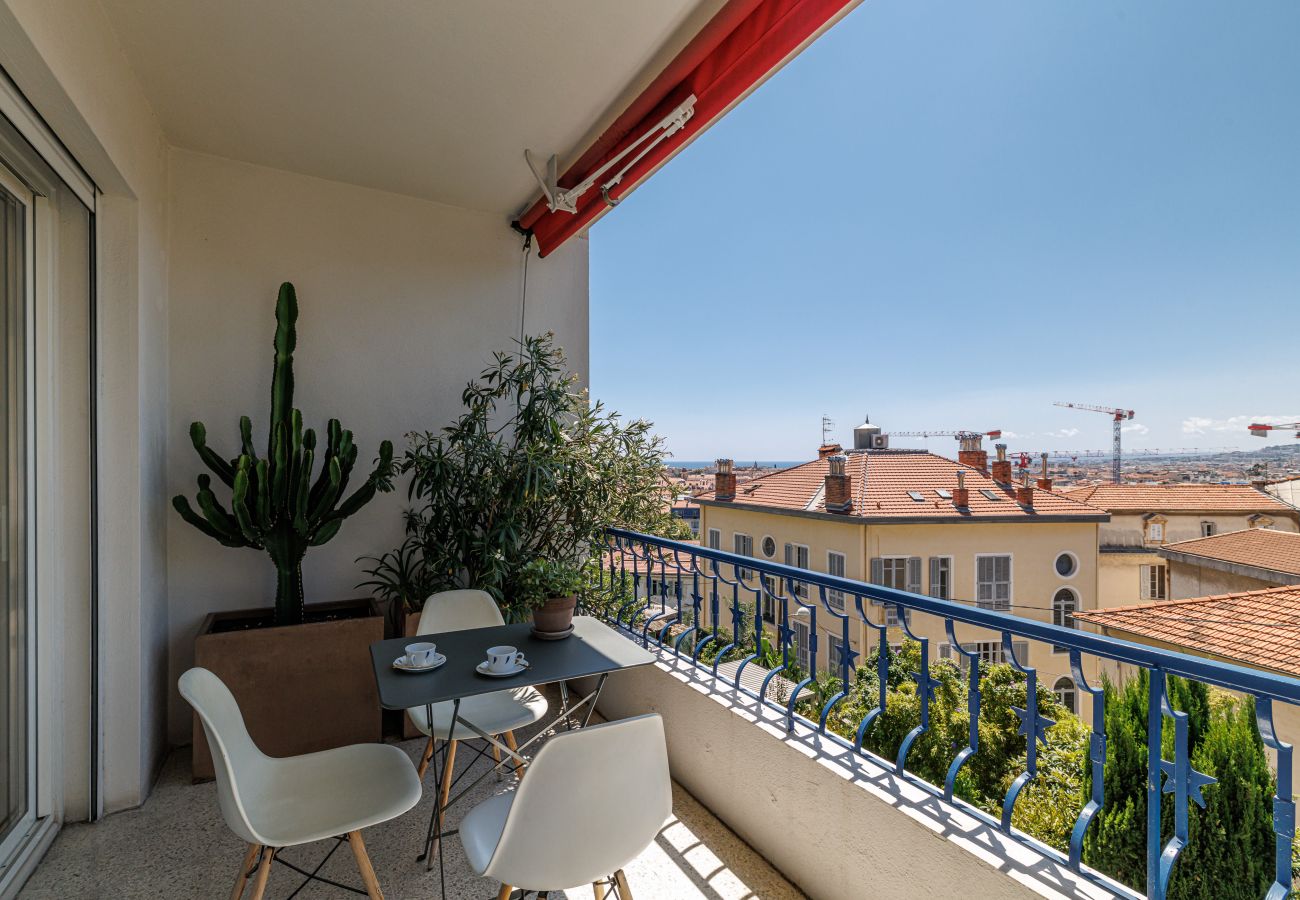Apartment in Nice - Quiet & Open View - 1 Bdr Large Terrace