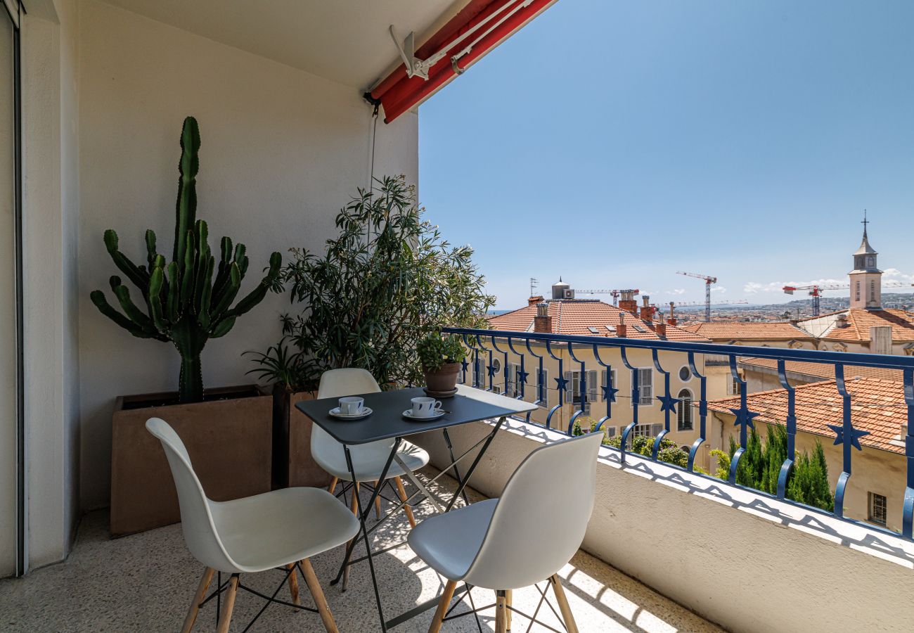 Apartment in Nice - Quiet & Open View - 1 Bdr Large Terrace