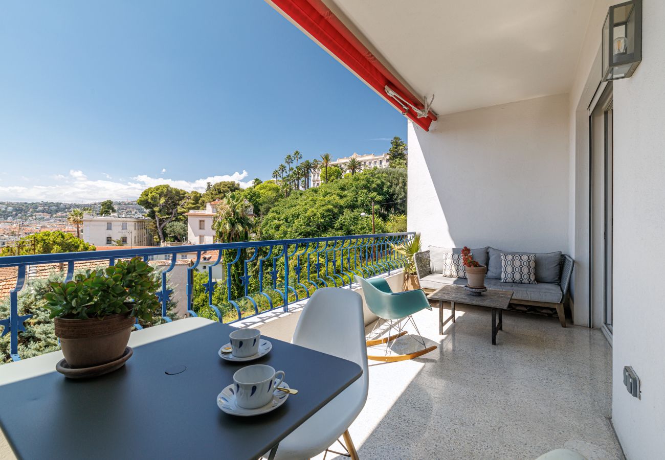 Apartment in Nice - Quiet & Open View - 1 Bdr Large Terrace