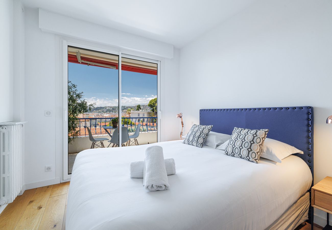 Apartment in Nice - Quiet & Open View - 1 Bdr Large Terrace