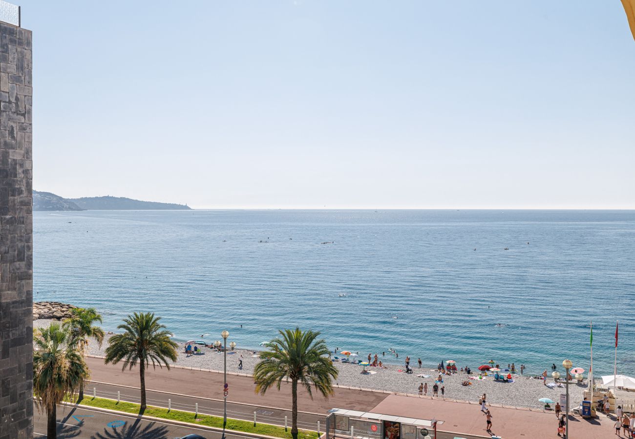 Apartment in Nice - Pretty 1 Bdr by the Sea
