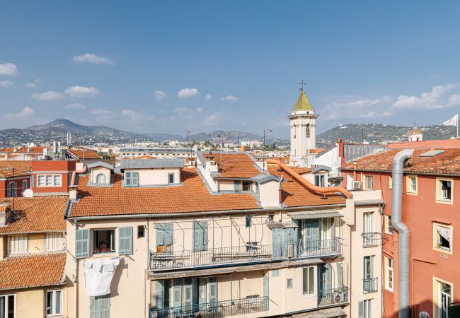 Apartment in Nice - Outstanding View on the Promenade - Awesome 2 Bdr Apartment in Nice - Outstanding View on the Promenade - Awesome 2 Bdr