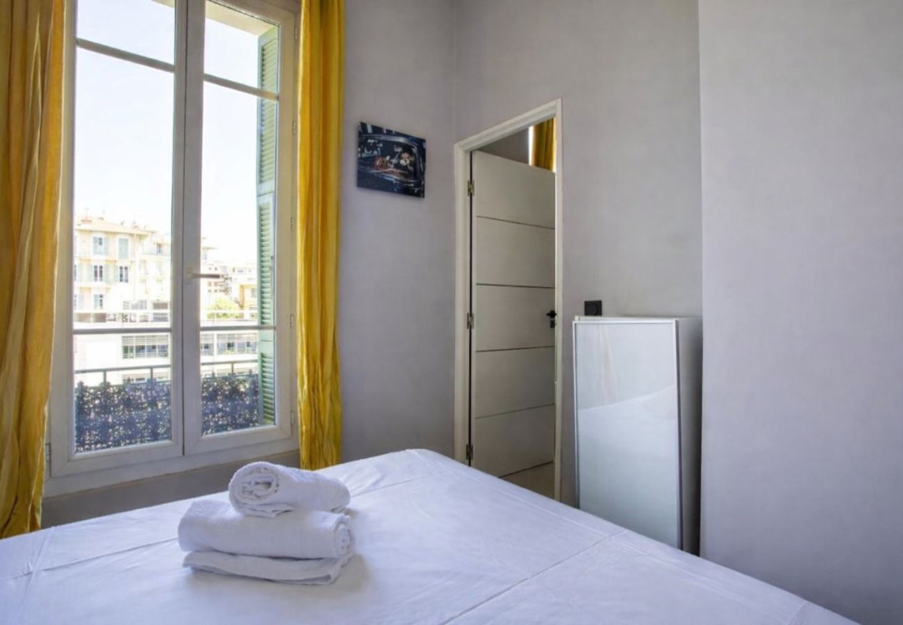 Apartment in Nice - Charming 1 Bdr Downtown
