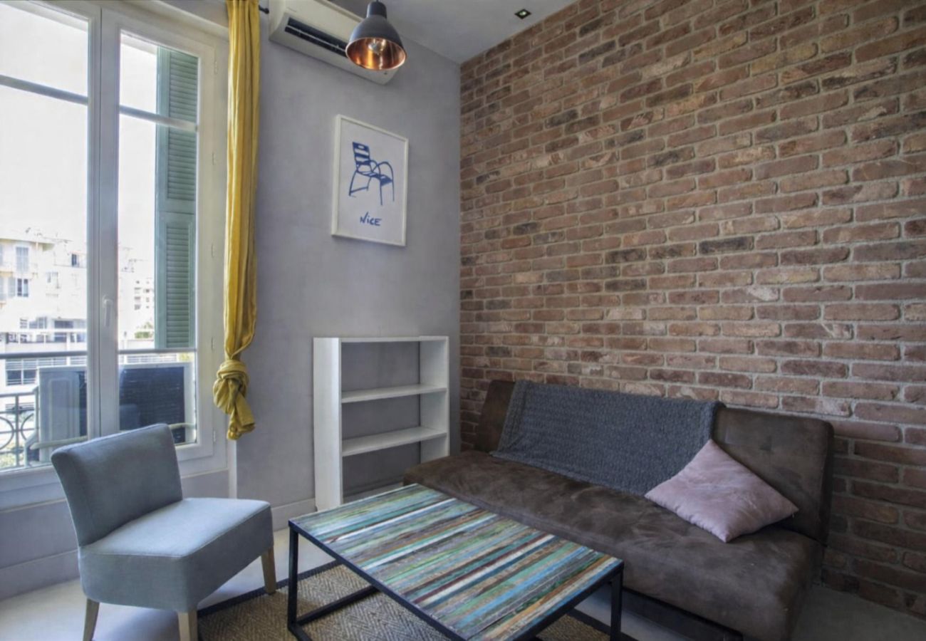 Apartment in Nice - Charming 1 Bdr Downtown