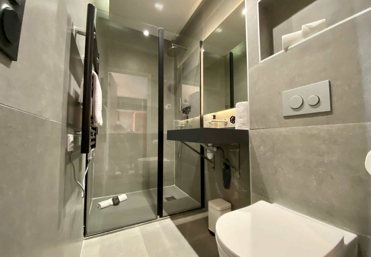 Apartment in Nice - Charming 1 Bdr Downtown