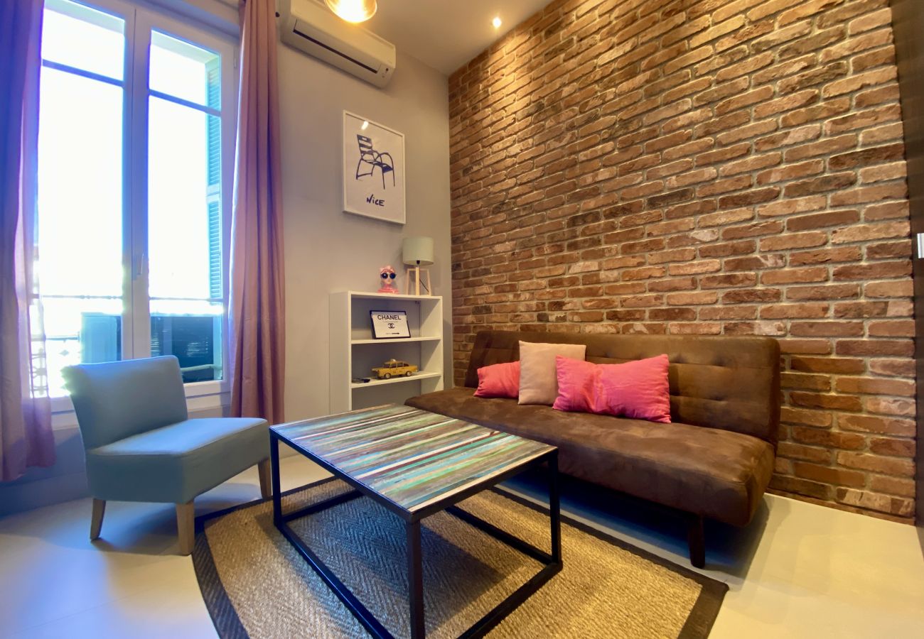 Apartment in Nice - Charming 1 Bdr Downtown