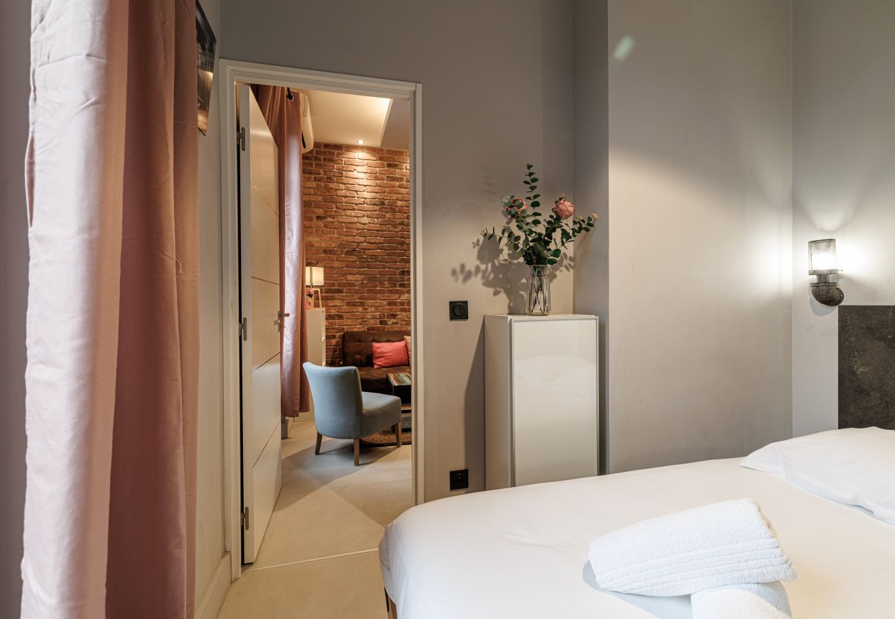 Apartment in Nice - Charming 1 Bdr Downtown