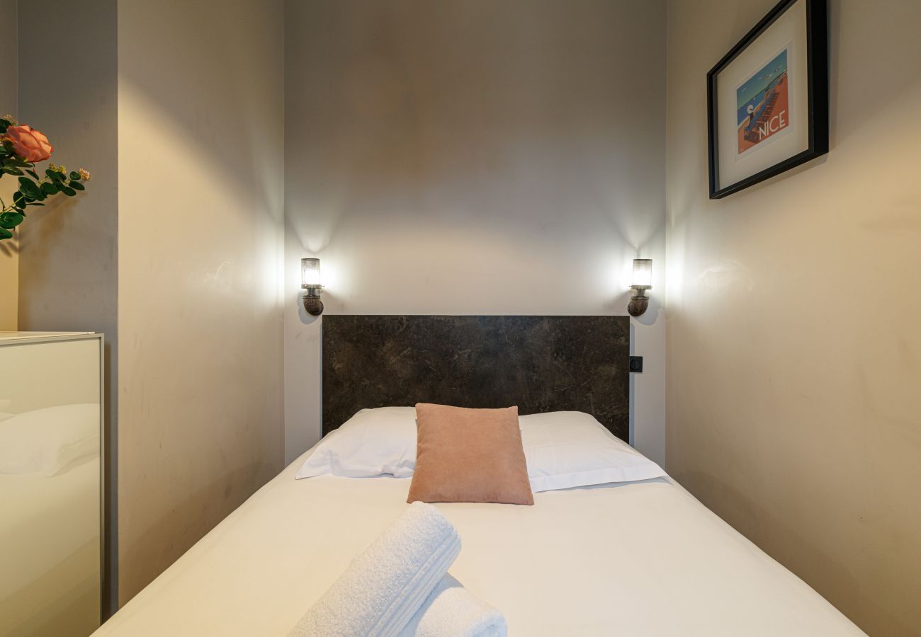 Apartment in Nice - Charming 1 Bdr Downtown