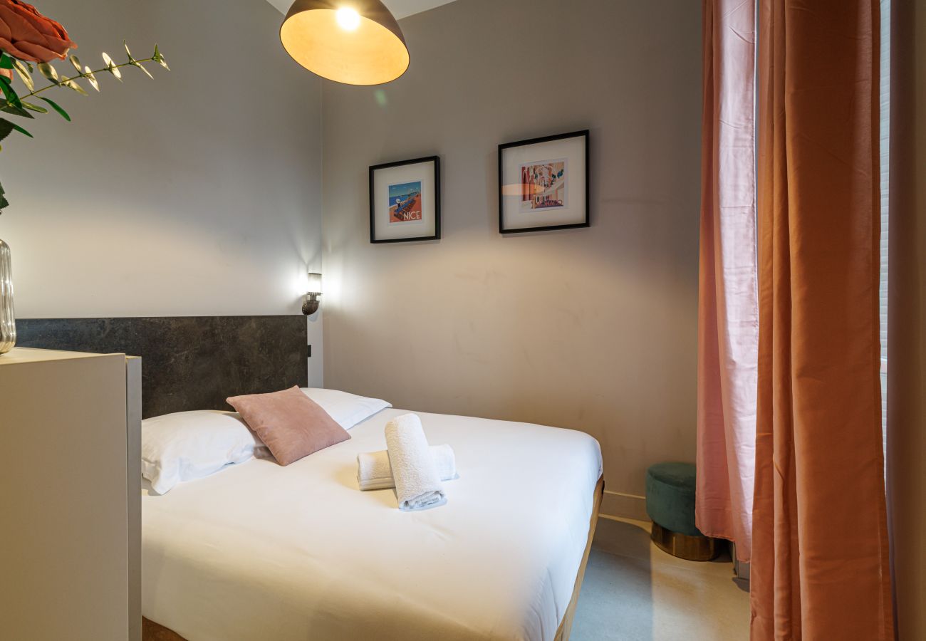 Apartment in Nice - Charming 1 Bdr Downtown