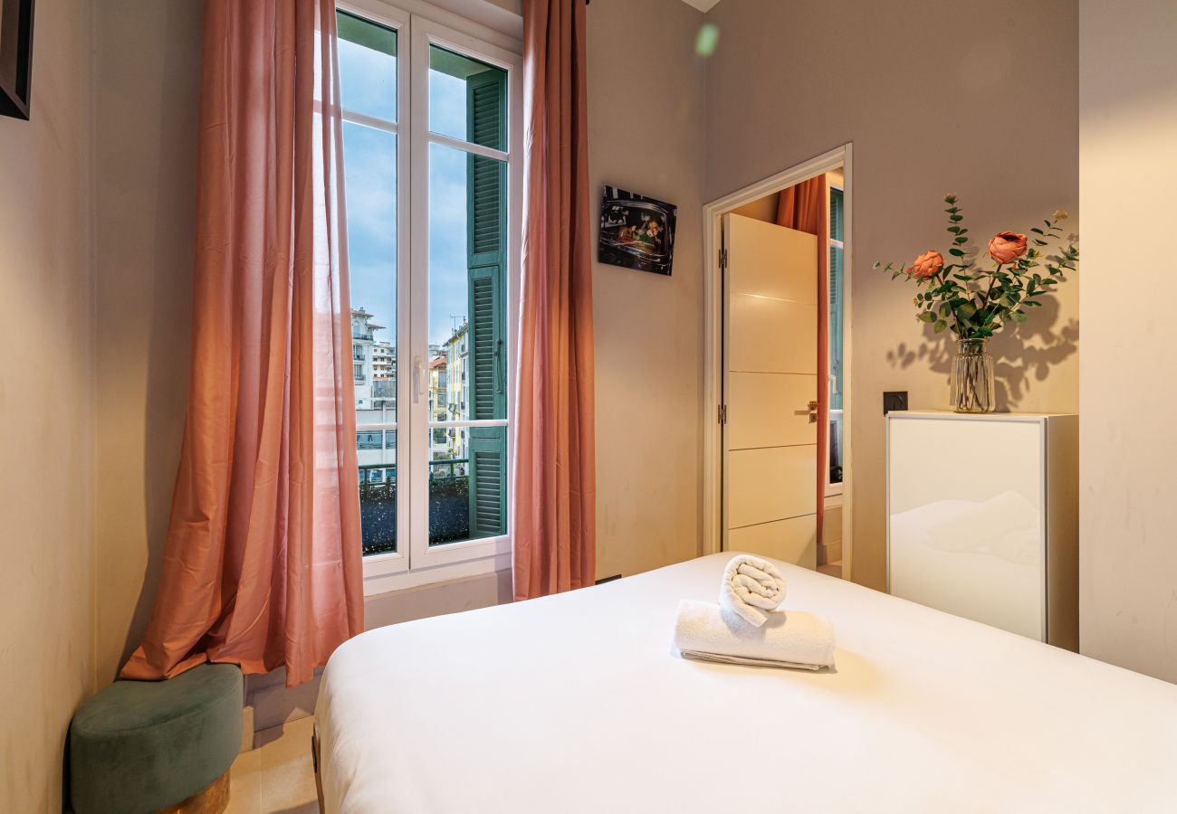 Apartment in Nice - Charming 1 Bdr Downtown