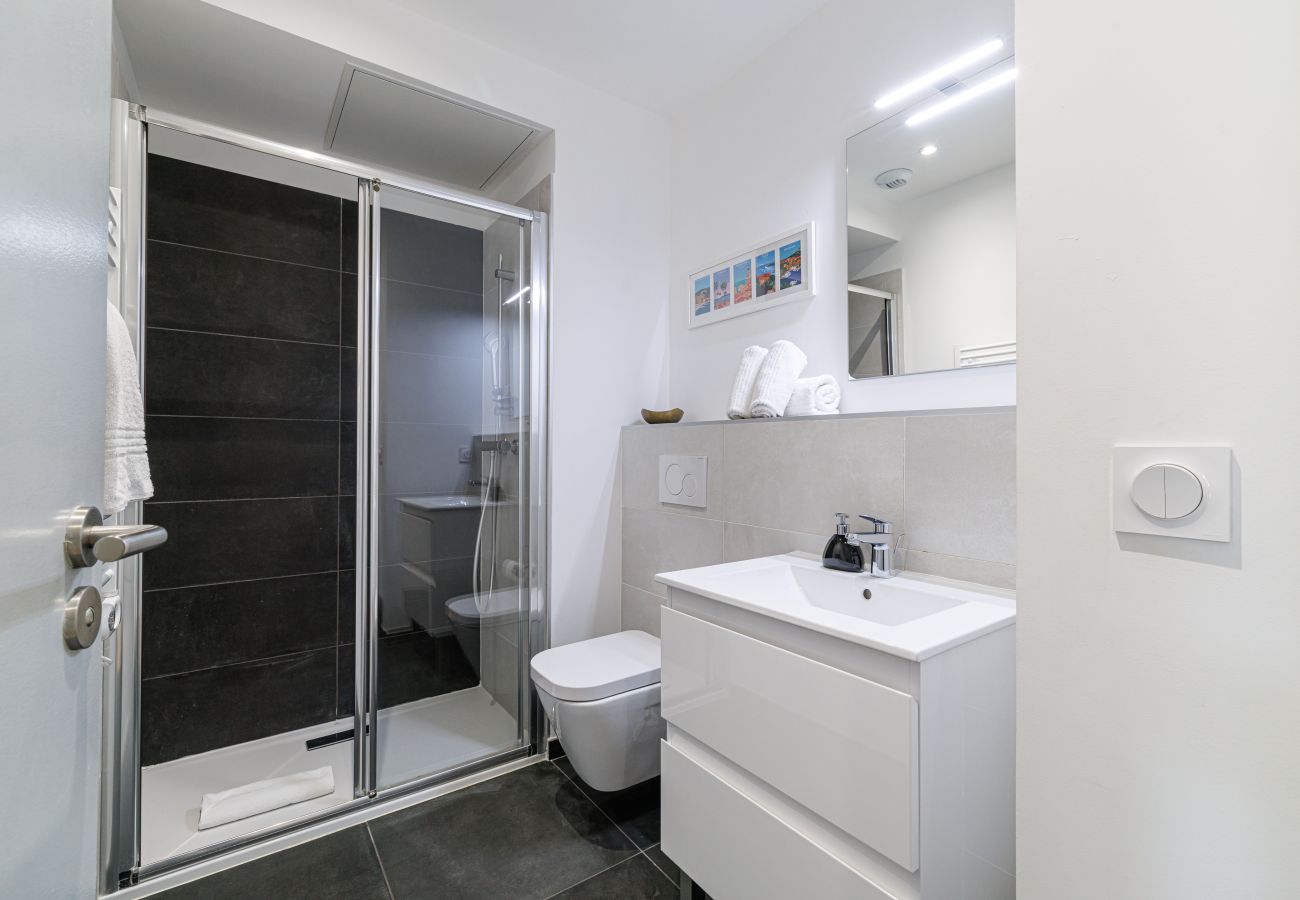 Studio in Nice - Bright & Charming City Center Studio