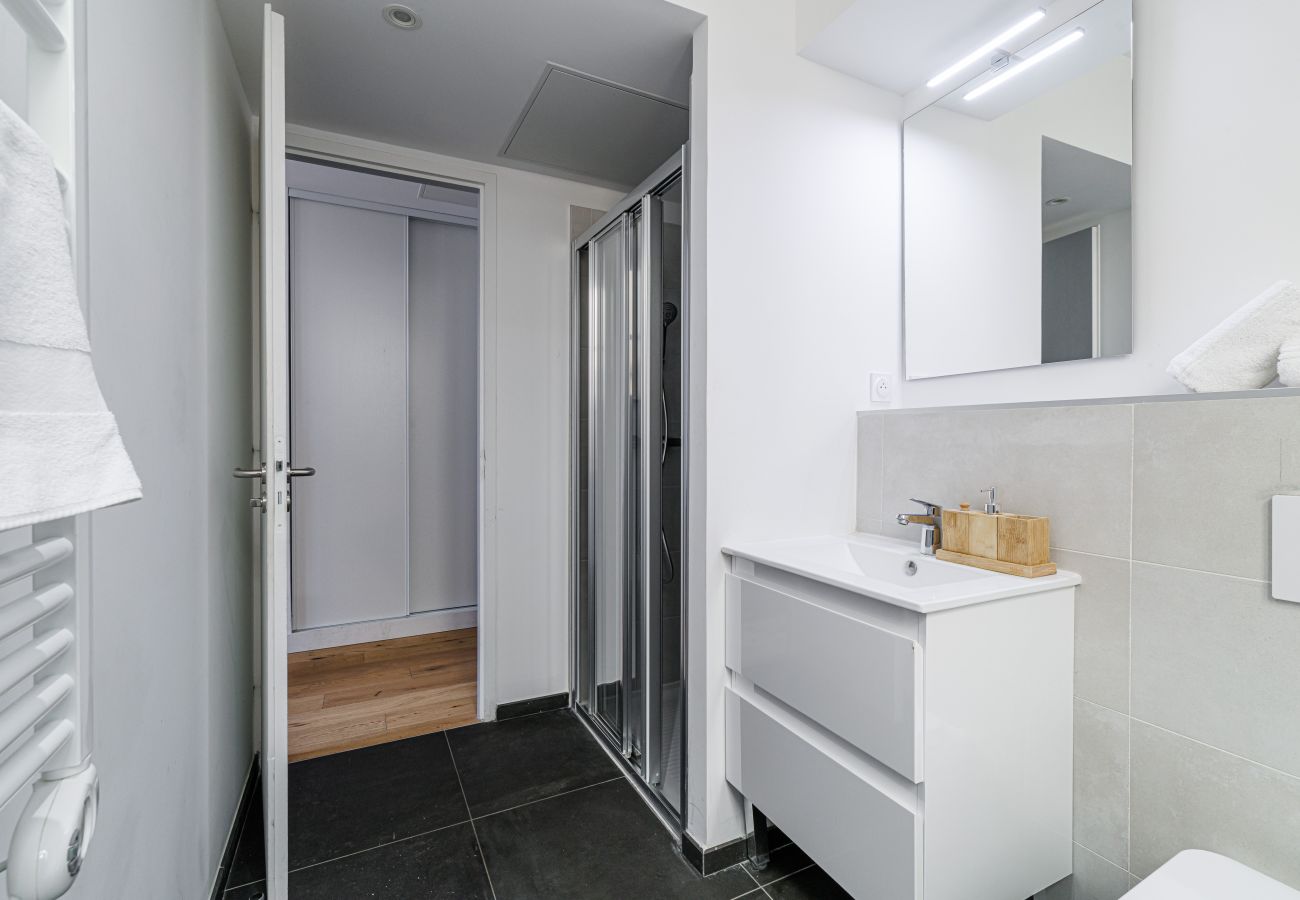 Studio in Nice - Bright & Charming City Center Studio