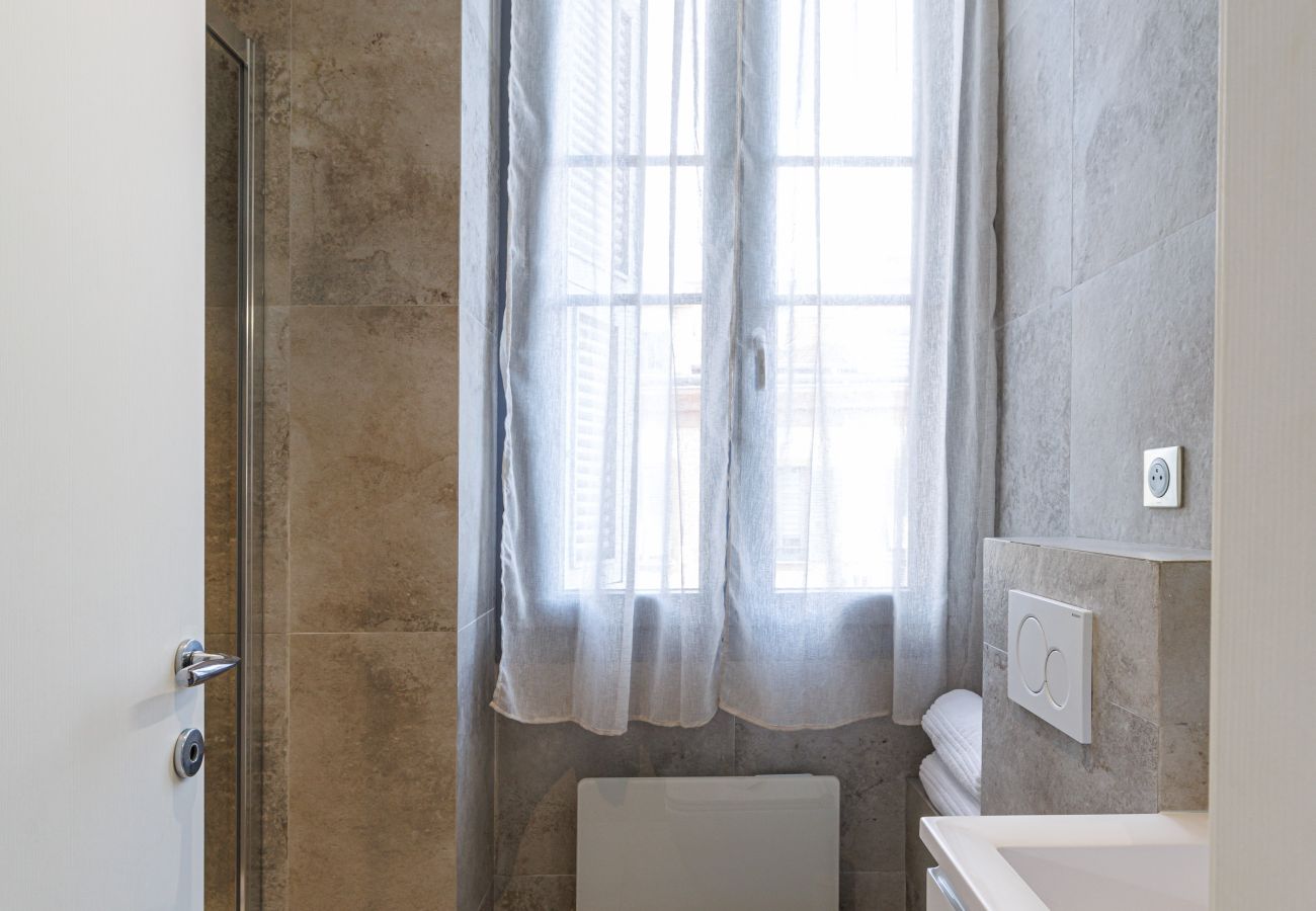 Studio in Nice - Cozy Studio in Nice Harbor - Garibaldi Square