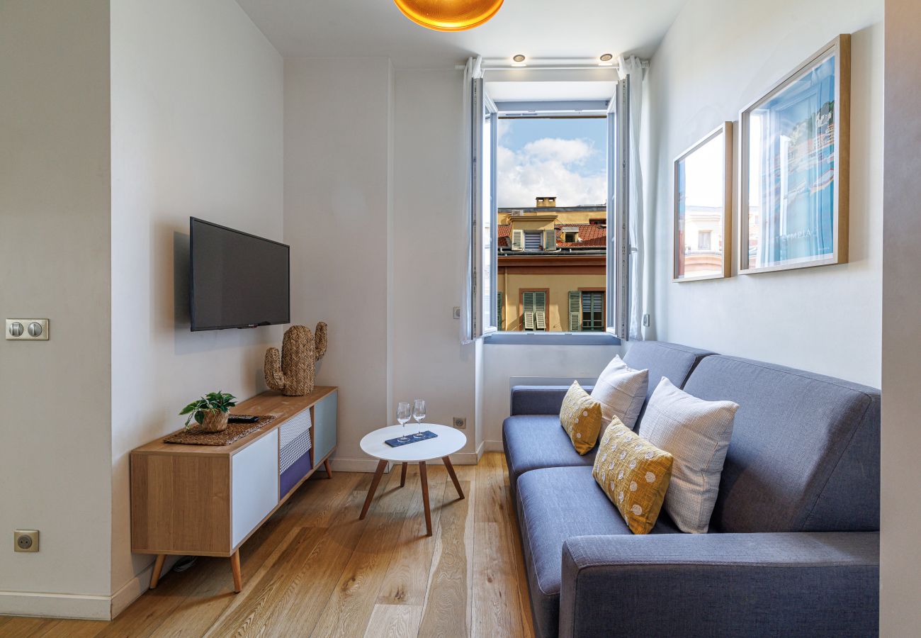 Studio in Nice - Cozy Studio in Nice Harbor - Garibaldi Square