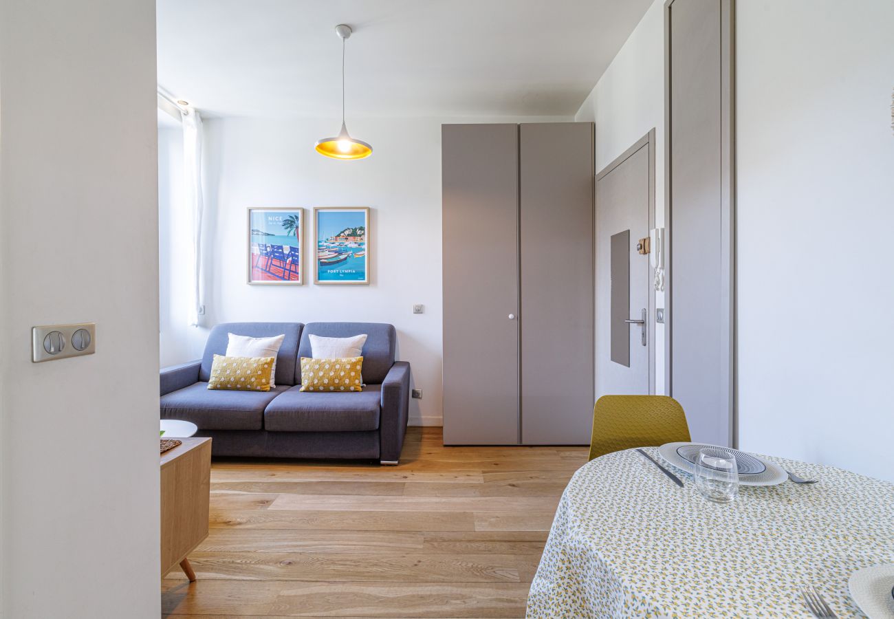 Studio in Nice - Cozy Studio in Nice Harbor - Garibaldi Square