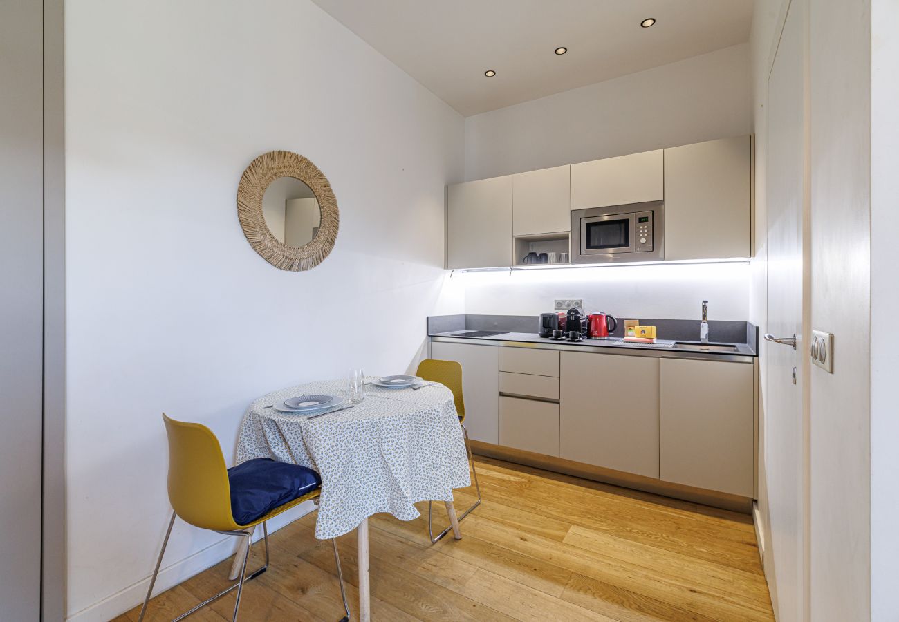 Studio in Nice - Cozy Studio in Nice Harbor - Garibaldi Square